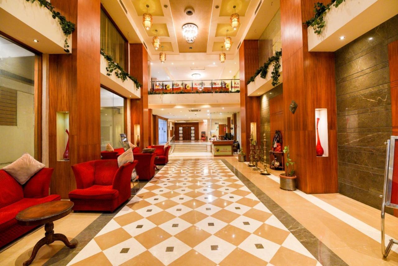 Pla Krishna Inn Tiruchirappalli Dış mekan fotoğraf
