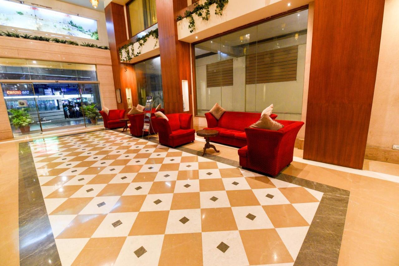 Pla Krishna Inn Tiruchirappalli Dış mekan fotoğraf
